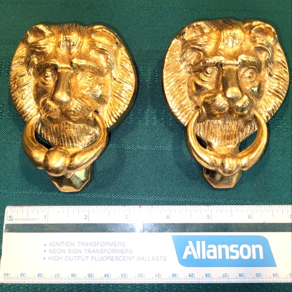 Pair Brass Lion Door Knockers - Picture 3 of 5